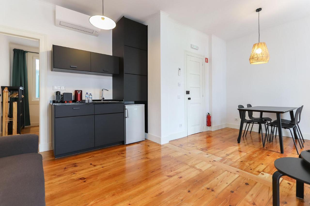 Guestready - Loureiro Apartments Лиссабон Экстерьер фото